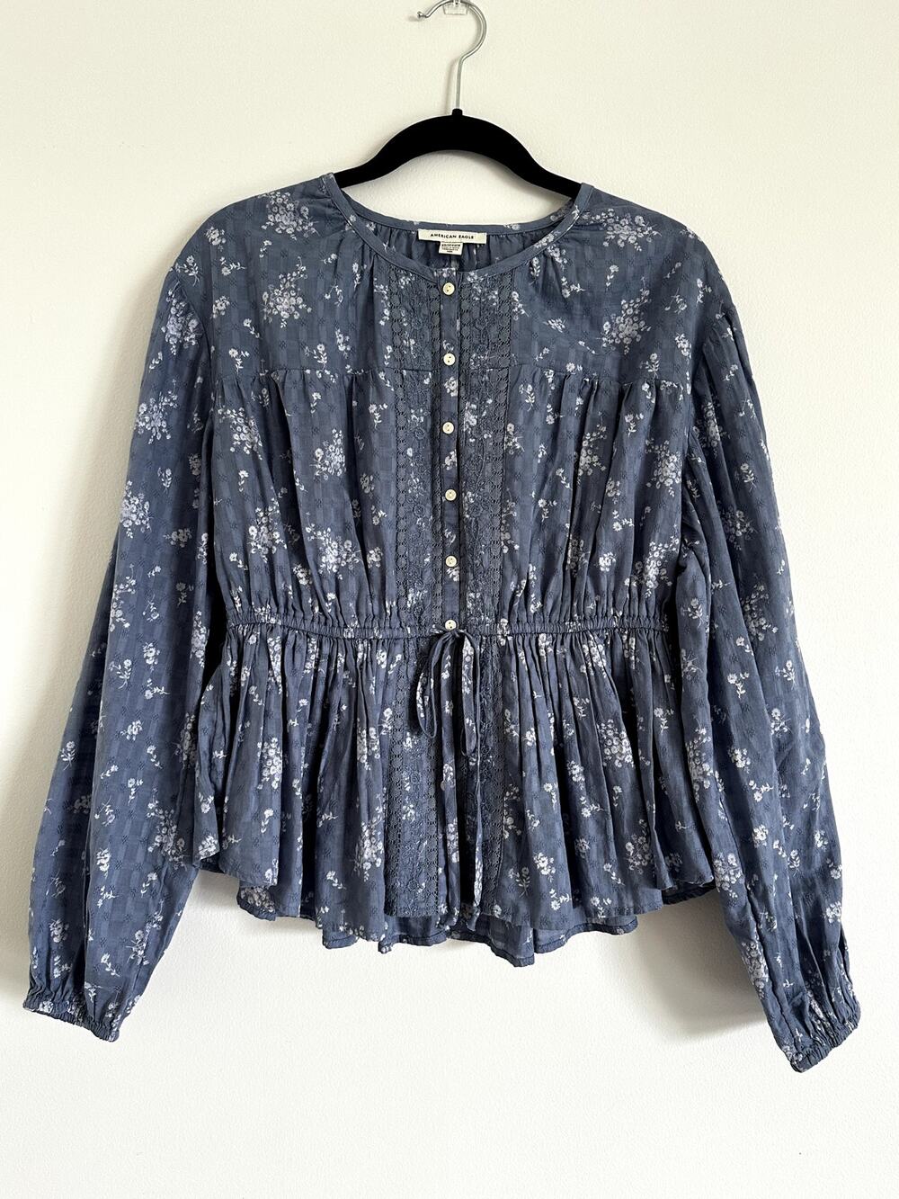 American Eagle Light Blue Floral Lace Mock Neck Blouse XSmall Balloon Sleeve